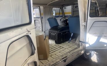 Ford-Econoline-1965-11