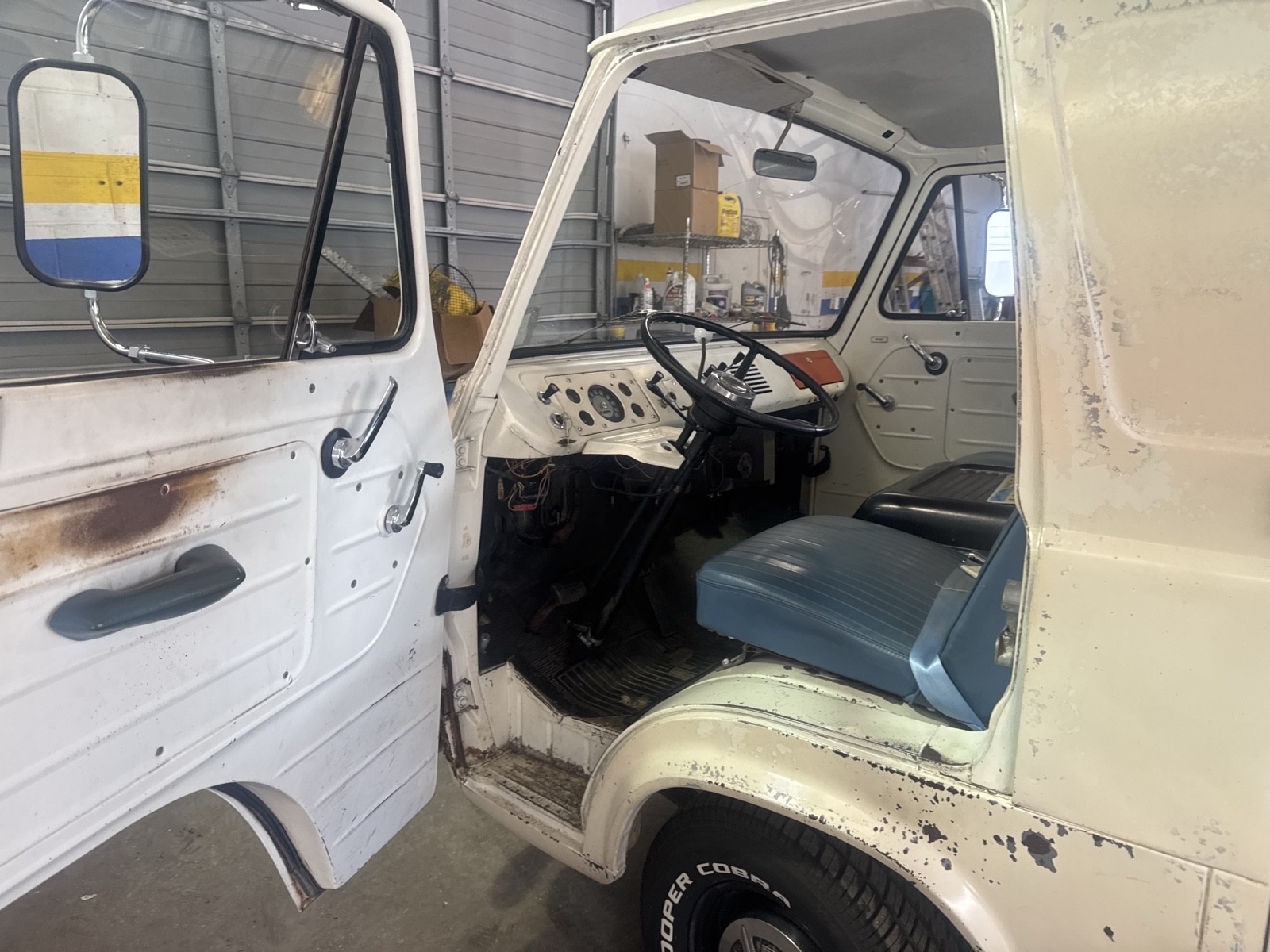 Ford-Econoline-1965-16