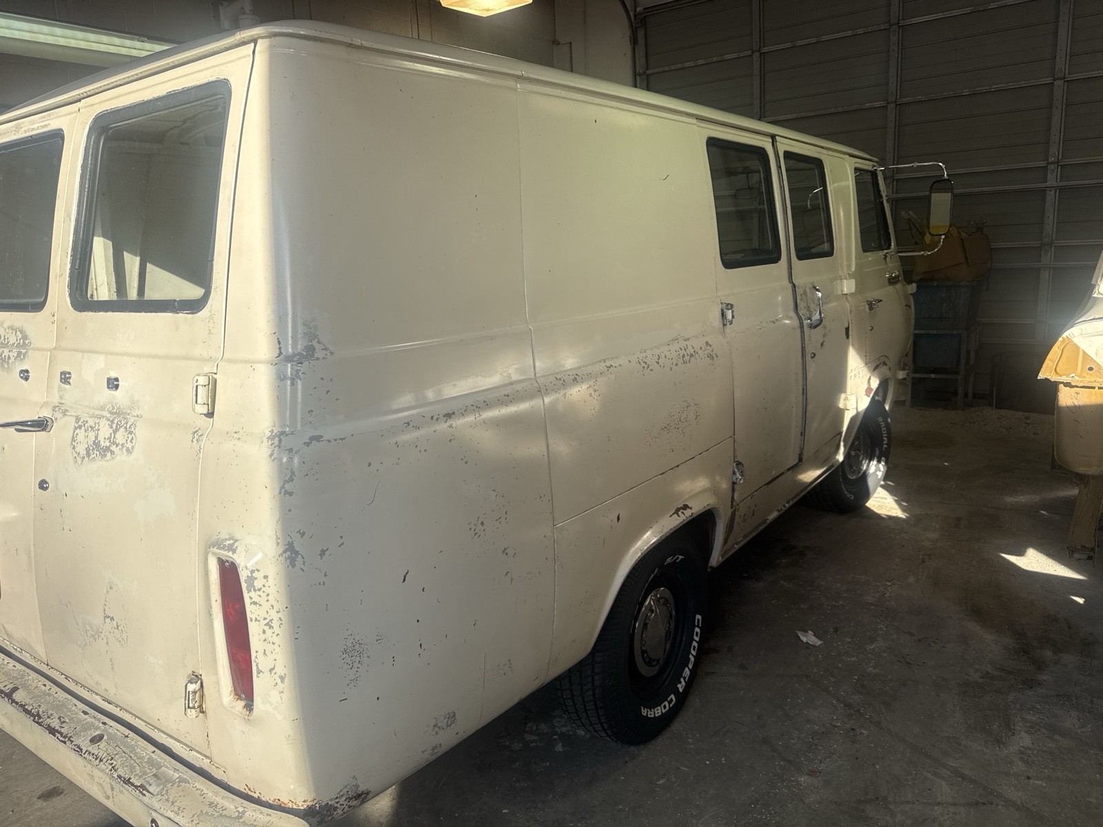 Ford-Econoline-1965-3