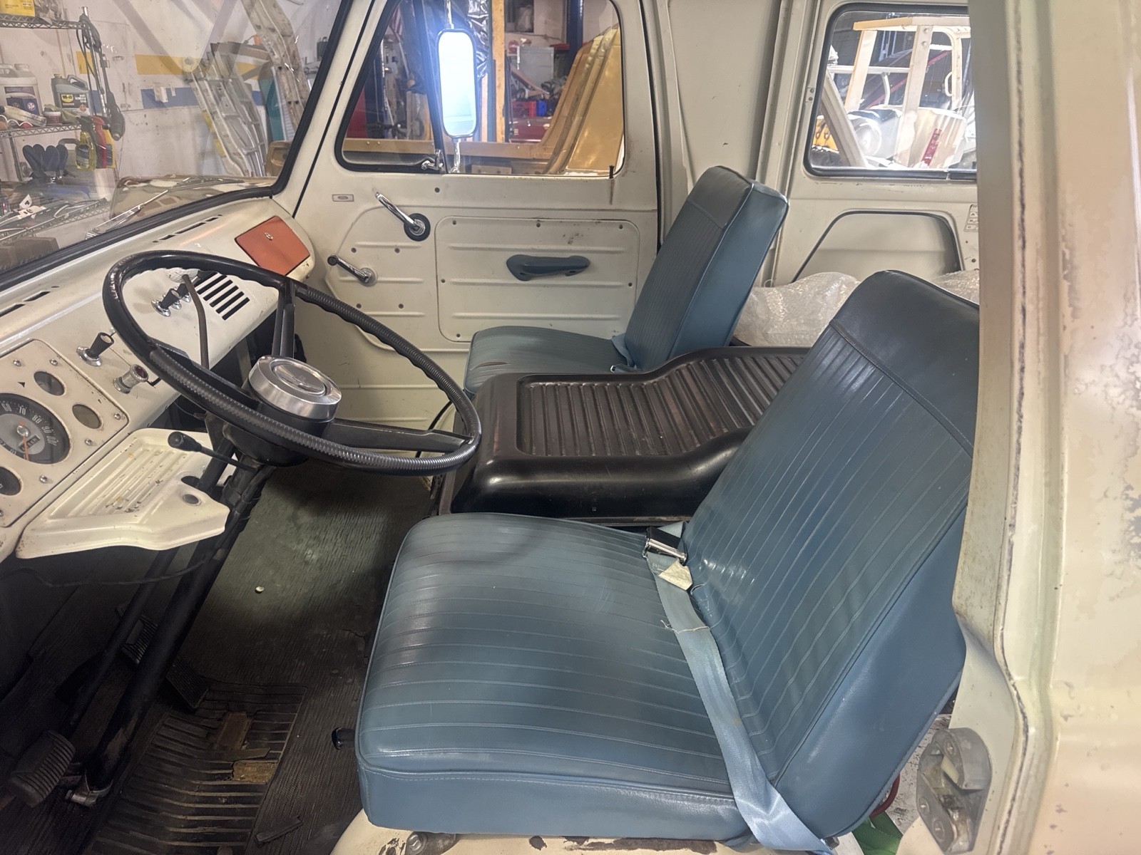 Ford-Econoline-1965-8