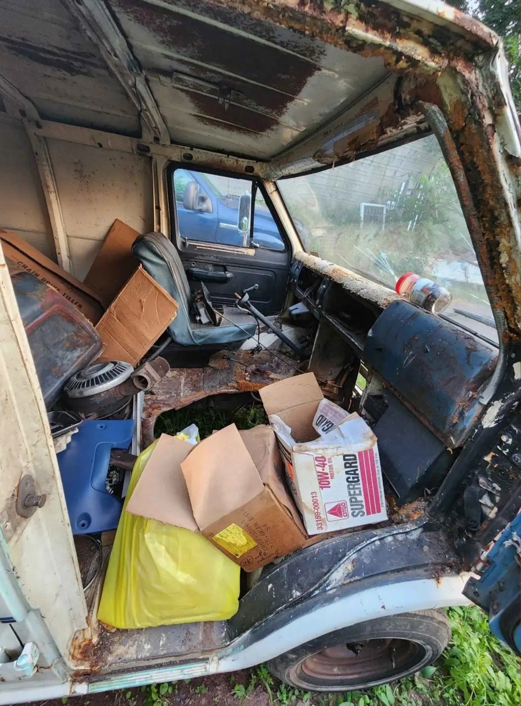 Ford-Econoline-1970-2