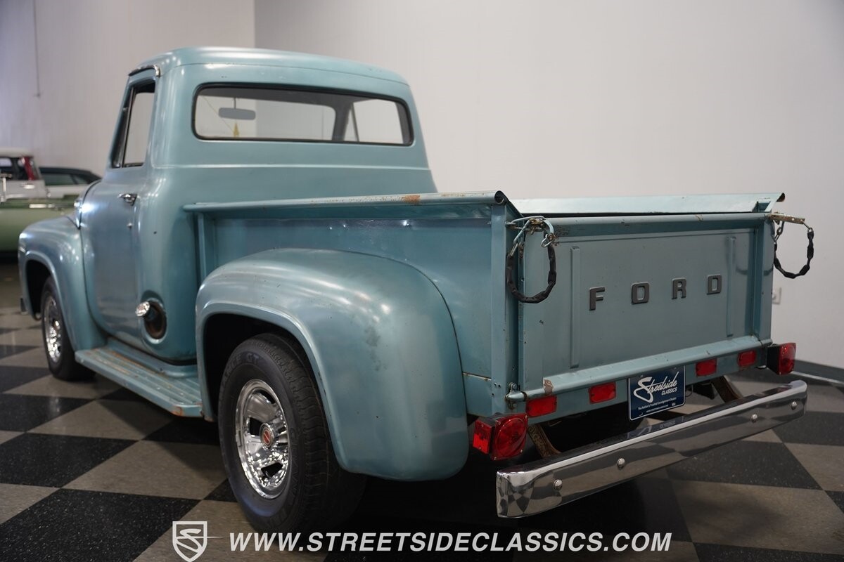 Ford-F-100-1953-Pickup-Truck-12