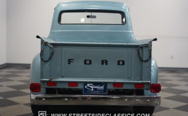 Ford-F-100-1953-Pickup-Truck-13