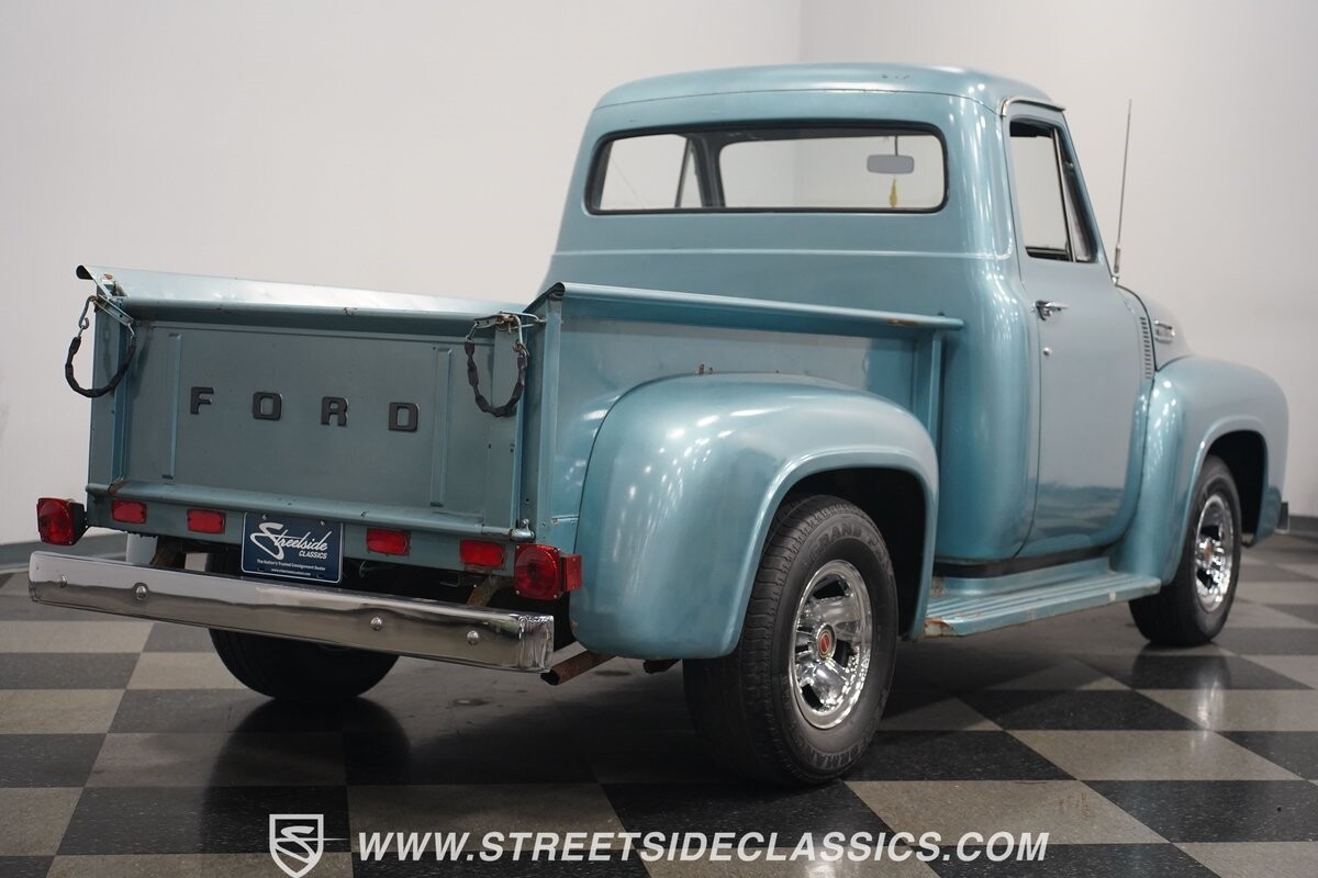 Ford-F-100-1953-Pickup-Truck-14