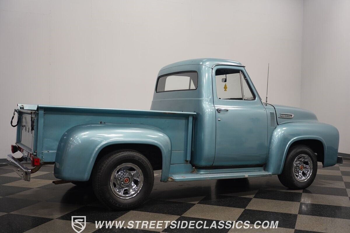 Ford-F-100-1953-Pickup-Truck-16