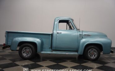 Ford-F-100-1953-Pickup-Truck-17