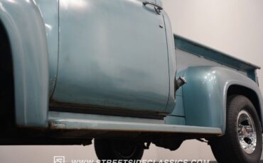 Ford-F-100-1953-Pickup-Truck-23