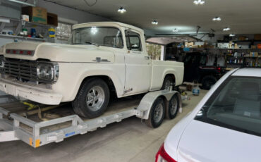 Ford-F-100-1959-Standard-Cab-Pickup-2