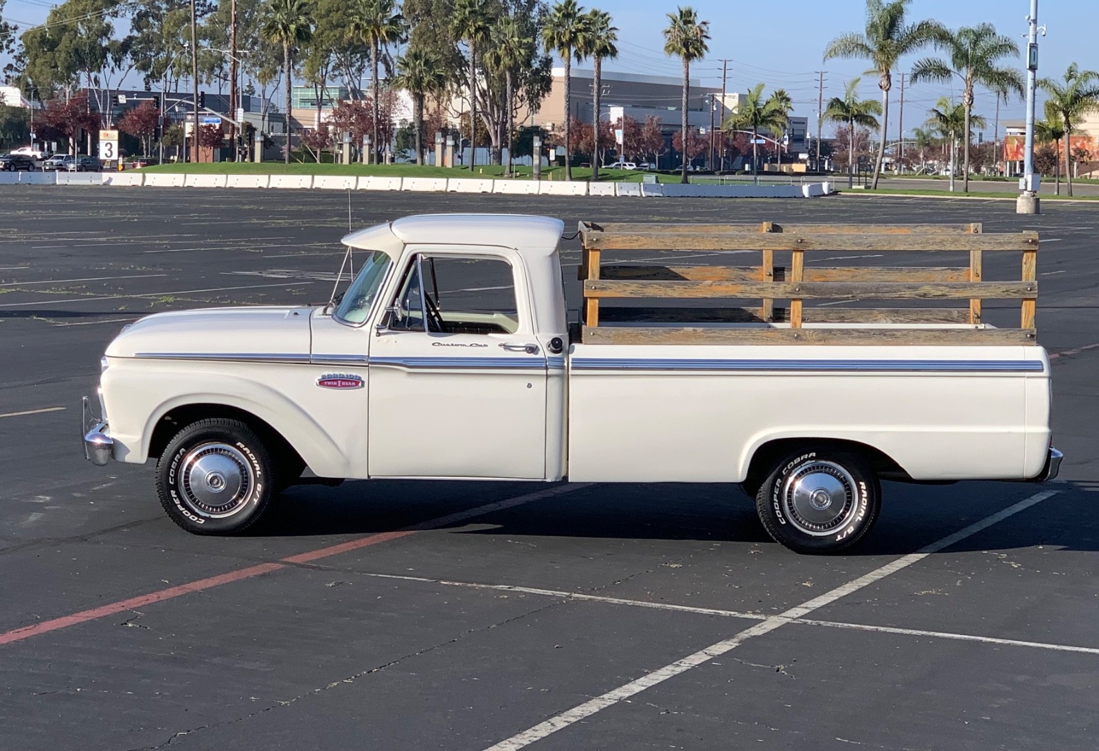 Ford-F-100-1965-13