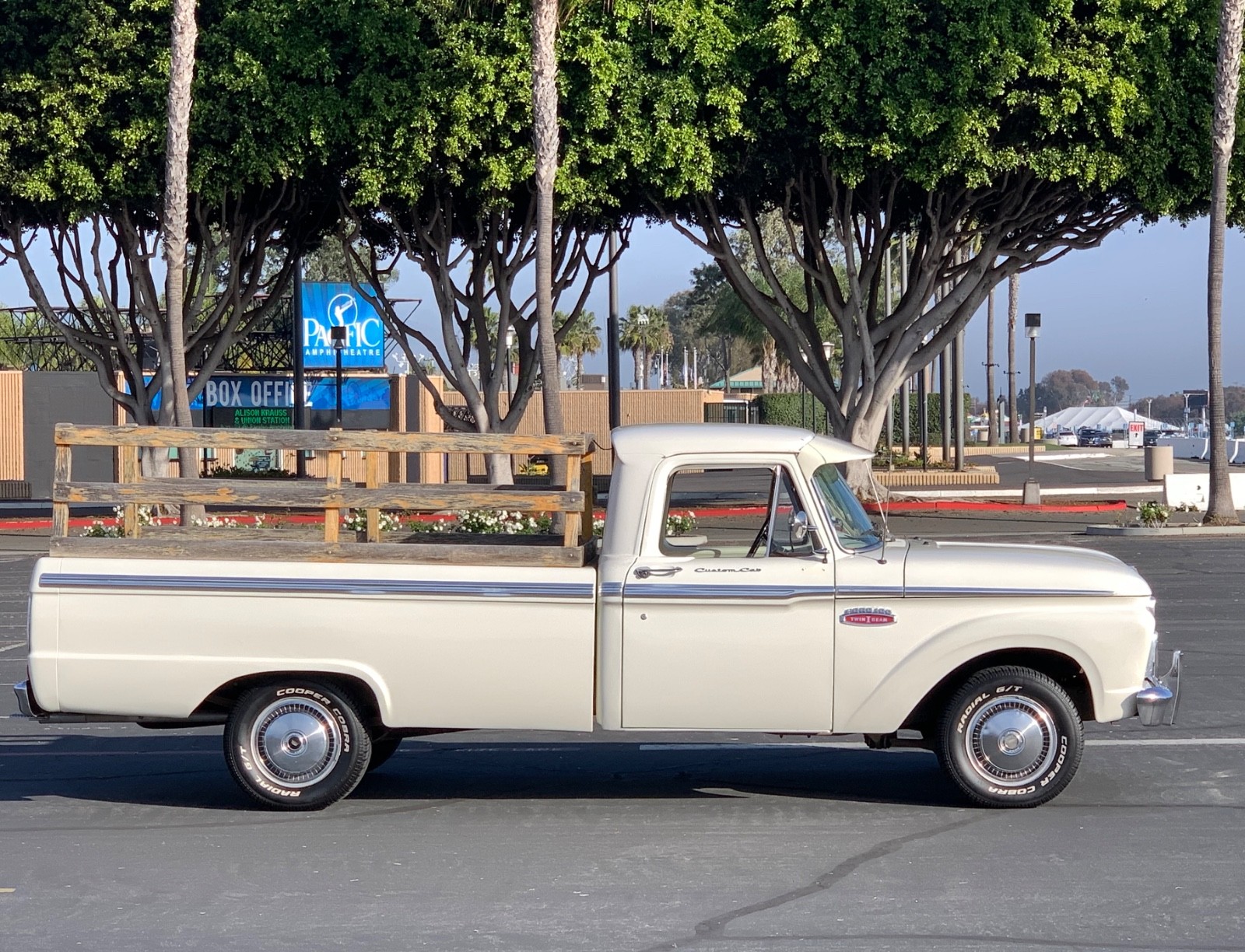 Ford-F-100-1965-3