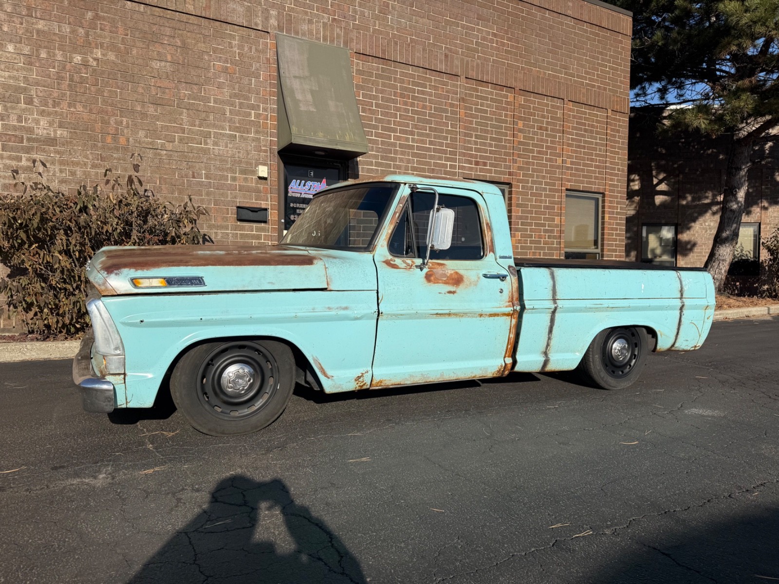 Ford-F-100-1967-1