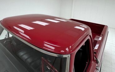 Ford-F-100-1969-Candy-Apple-Red-Black-16