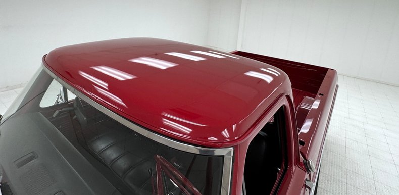 Ford-F-100-1969-Candy-Apple-Red-Black-16