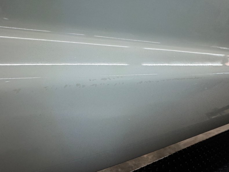 Ford-F-100-1969-Candy-Apple-Red-Black-32