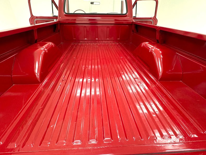 Ford-F-100-1969-Candy-Apple-Red-Black-38