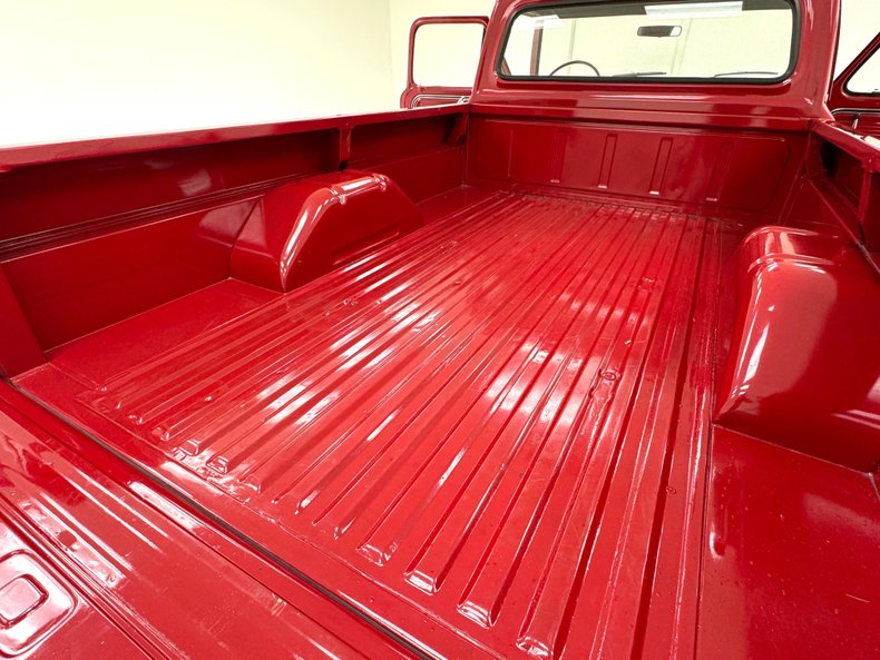 Ford-F-100-1969-Candy-Apple-Red-Black-39