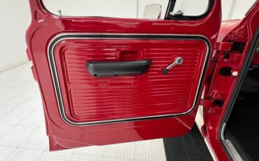 Ford-F-100-1969-Candy-Apple-Red-Black-40
