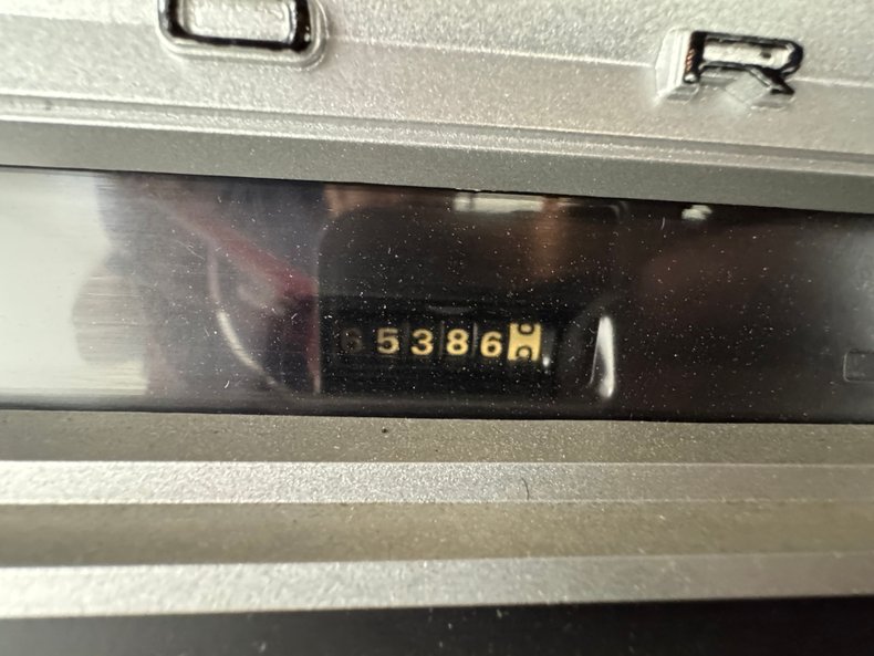 Ford-F-100-1969-Candy-Apple-Red-Black-48