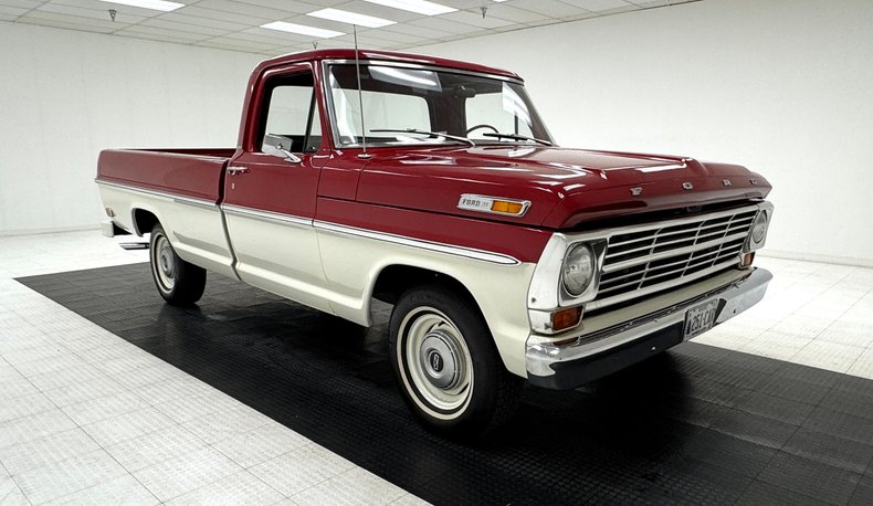 Ford-F-100-1969-Candy-Apple-Red-Black-6