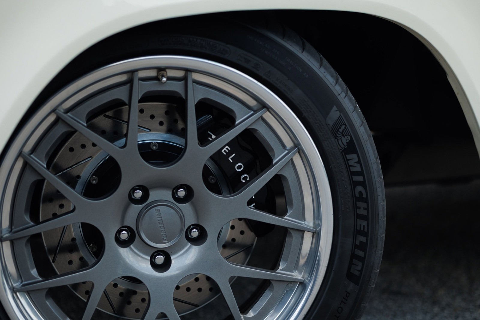 Ford-F-100-1973-Truck-22