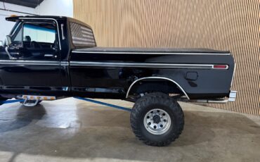 Ford-F-150-1979-Pickup-Truck-13