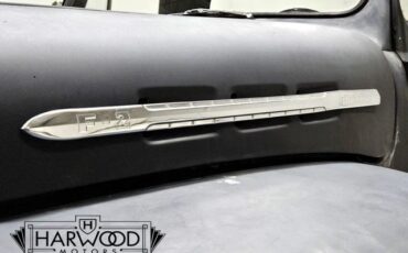 Ford-F-2-1951-Pickup-22