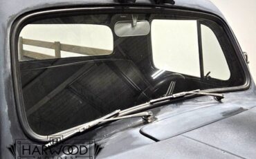 Ford-F-2-1951-Pickup-26