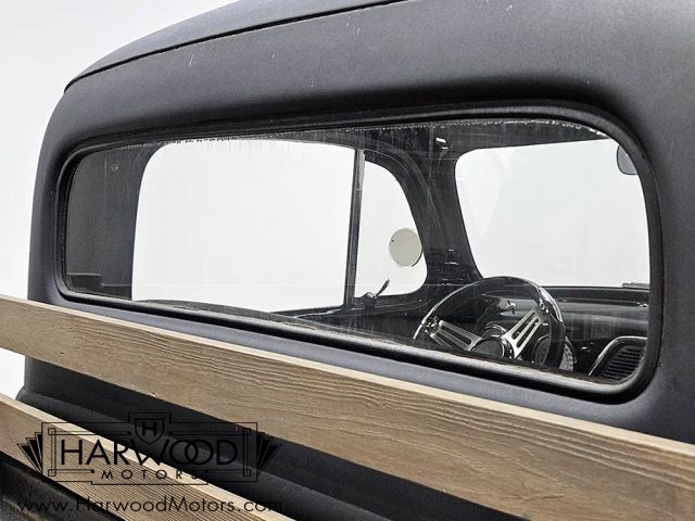 Ford-F-2-1951-Pickup-27