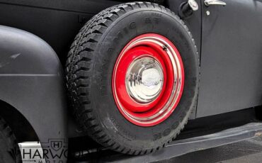 Ford-F-2-1951-Pickup-30