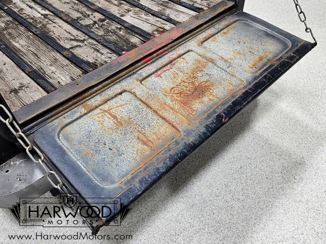 Ford-F-2-1951-Pickup-36