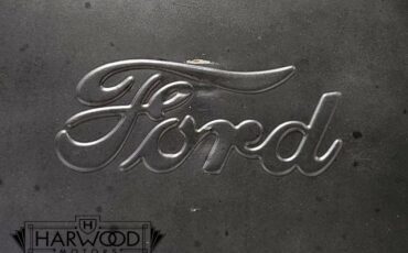 Ford-F-2-1951-Pickup-37