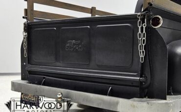 Ford-F-2-1951-Pickup-39