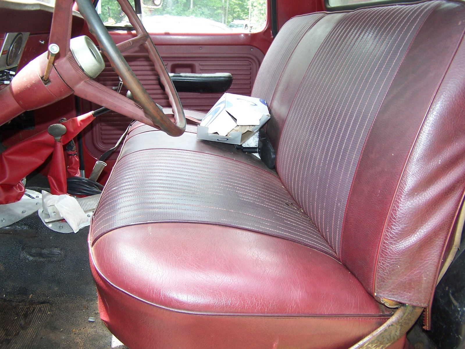 Ford-F-250-1970-Standard-Cab-Pickup-12