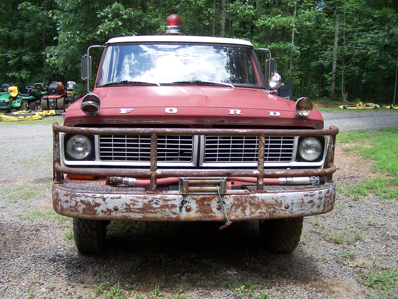 Ford-F-250-1970-Standard-Cab-Pickup-2