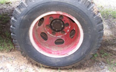 Ford-F-250-1970-Standard-Cab-Pickup-9