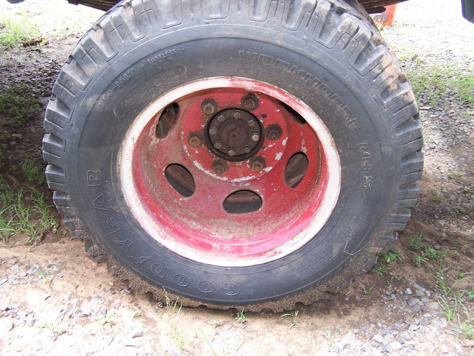 Ford-F-250-1970-Standard-Cab-Pickup-9