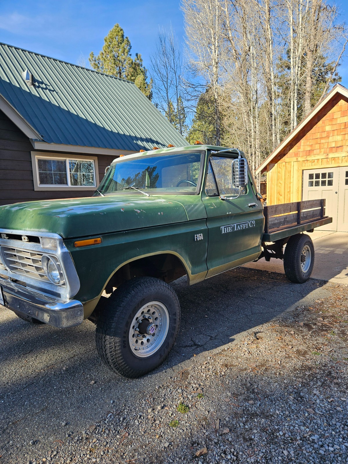Ford-F-250-1973-Standard-Cab-Pickup-11