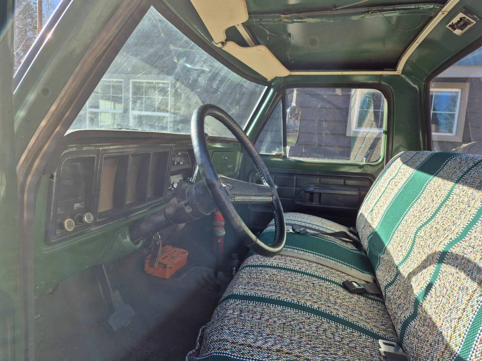 Ford-F-250-1973-Standard-Cab-Pickup-15