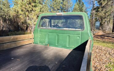Ford-F-250-1973-Standard-Cab-Pickup-21
