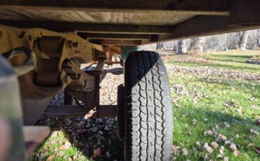 Ford-F-250-1973-Standard-Cab-Pickup-22