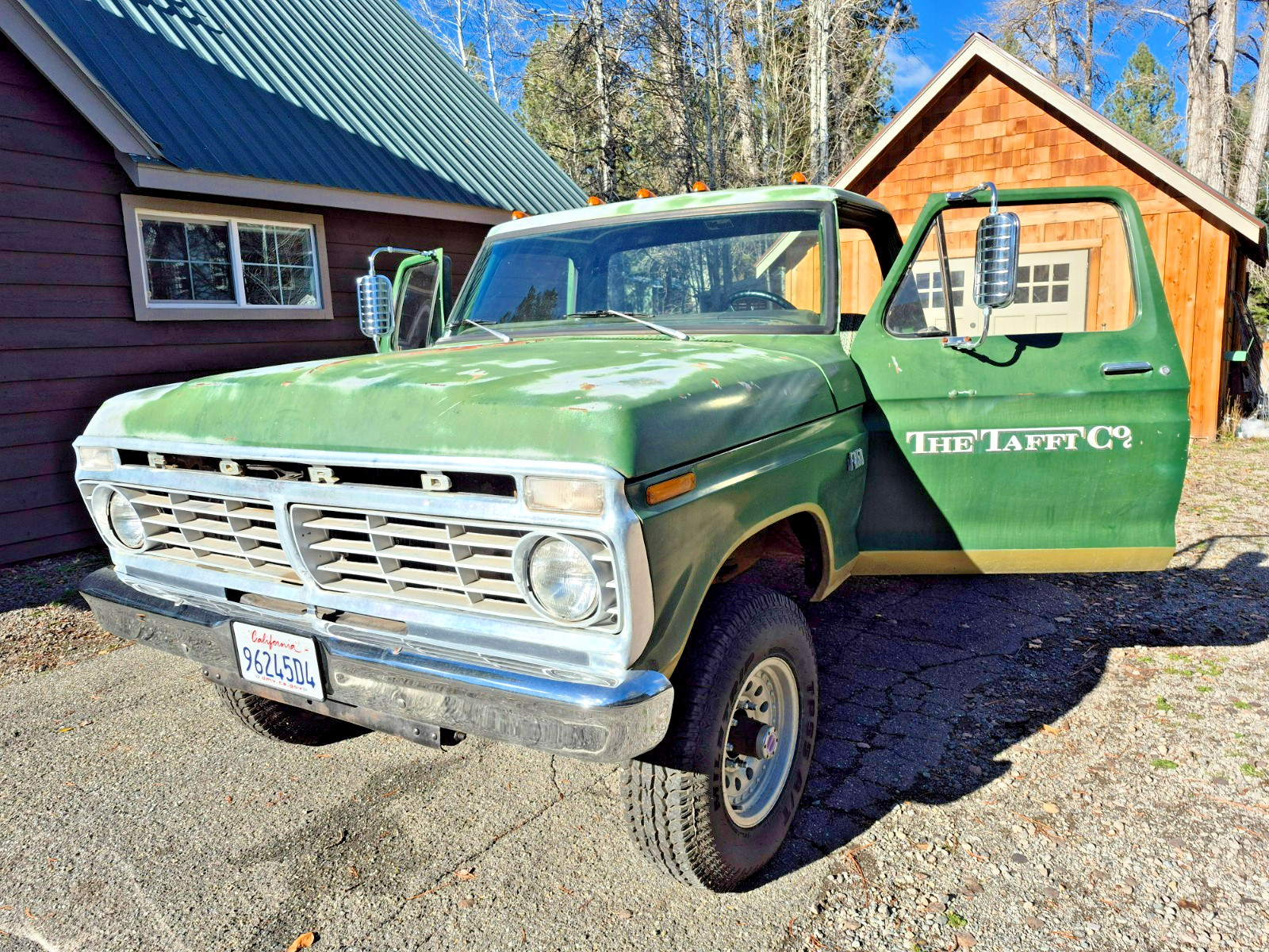 Ford-F-250-1973-Standard-Cab-Pickup