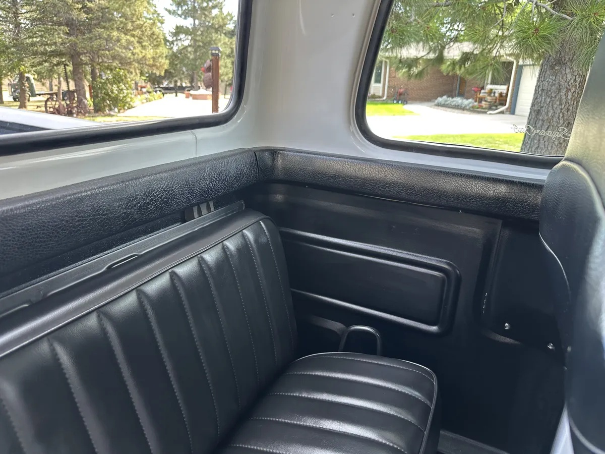 Ford-F-250-1975-Performance-White-Black-15