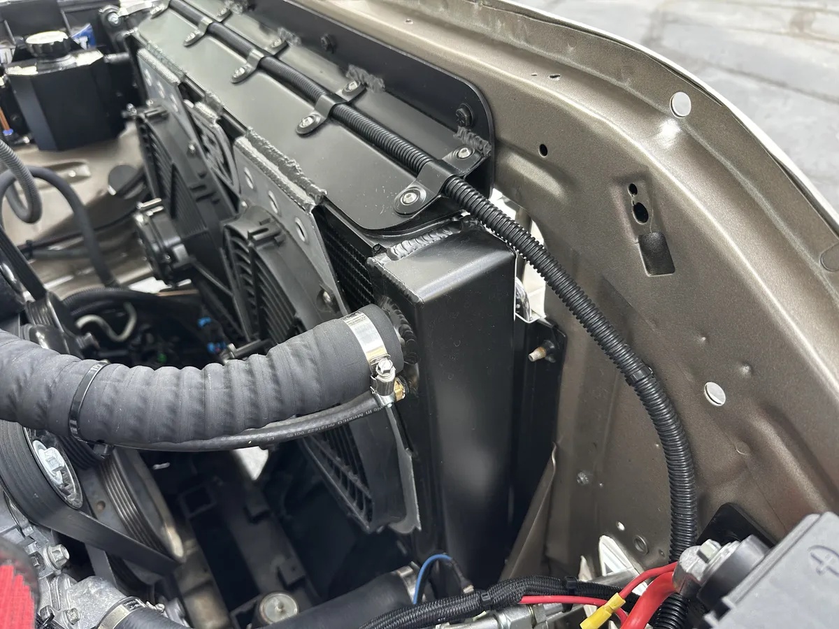 Ford-F-250-1975-Performance-White-Black-17