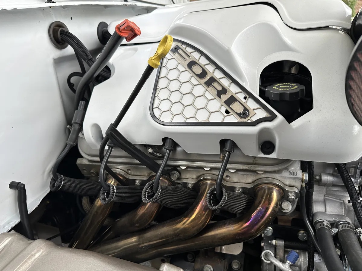 Ford-F-250-1975-Performance-White-Black-18