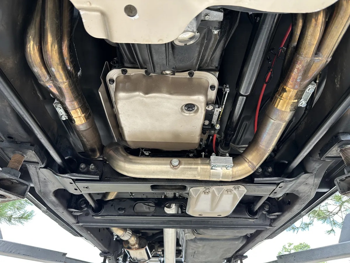 Ford-F-250-1975-Performance-White-Black-9