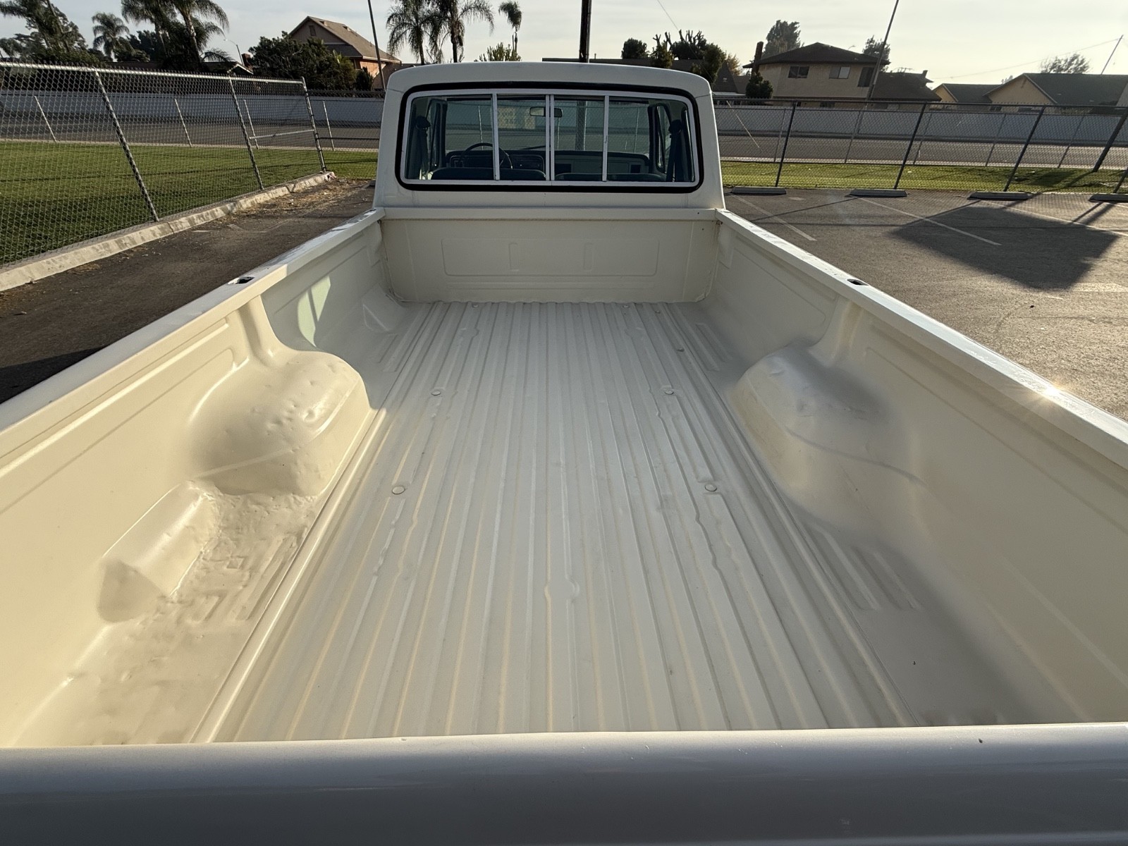 Ford-F-250-1977-Extended-Cab-Pickup-7