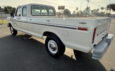 Ford-F-250-1977-Extended-Cab-Pickup-8