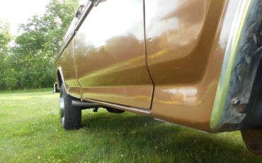 Ford-F-250-1986-Standard-Cab-Pickup-13