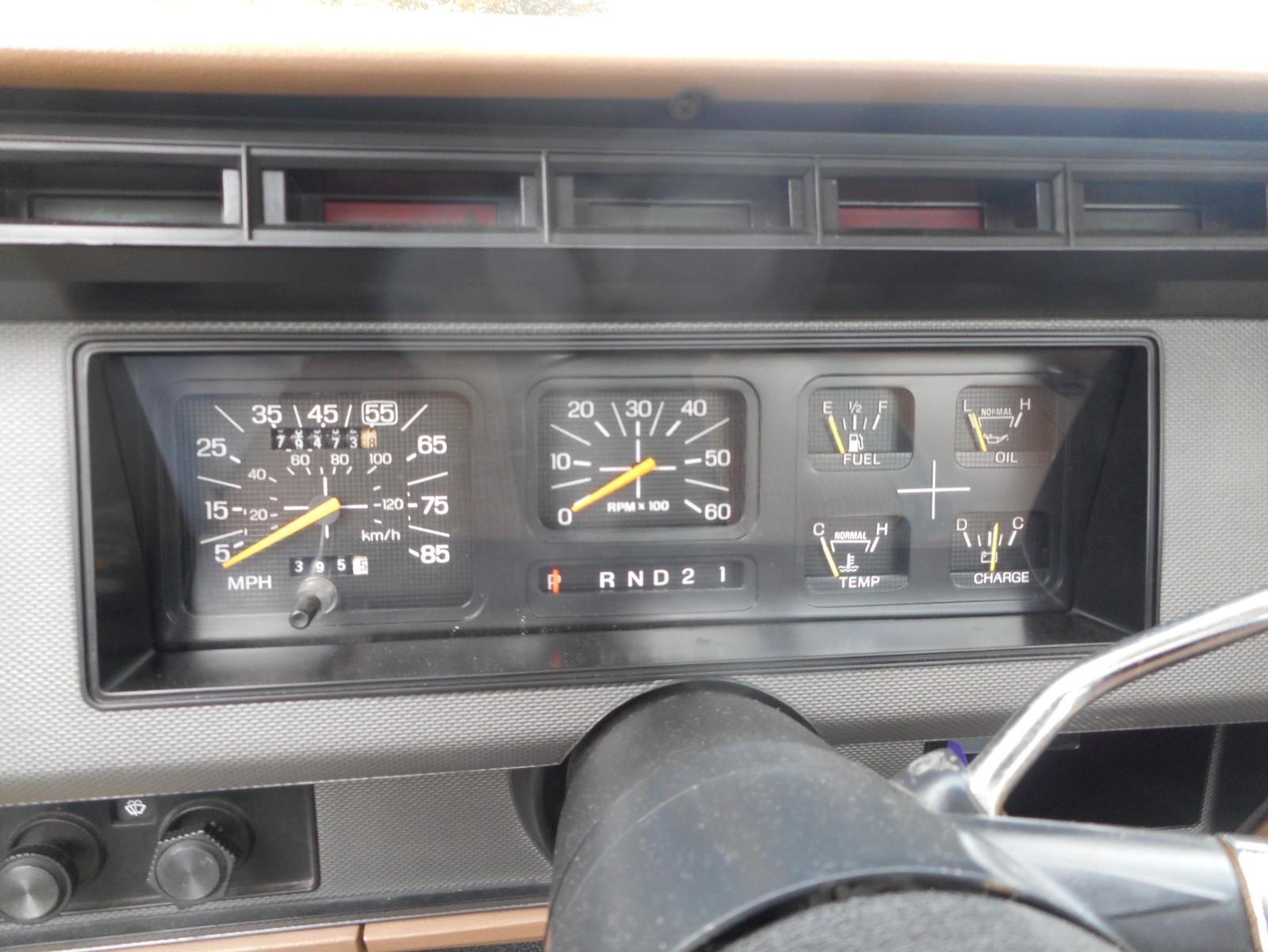 Ford-F-250-1986-Standard-Cab-Pickup-20