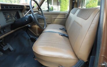 Ford-F-250-1986-Standard-Cab-Pickup-22